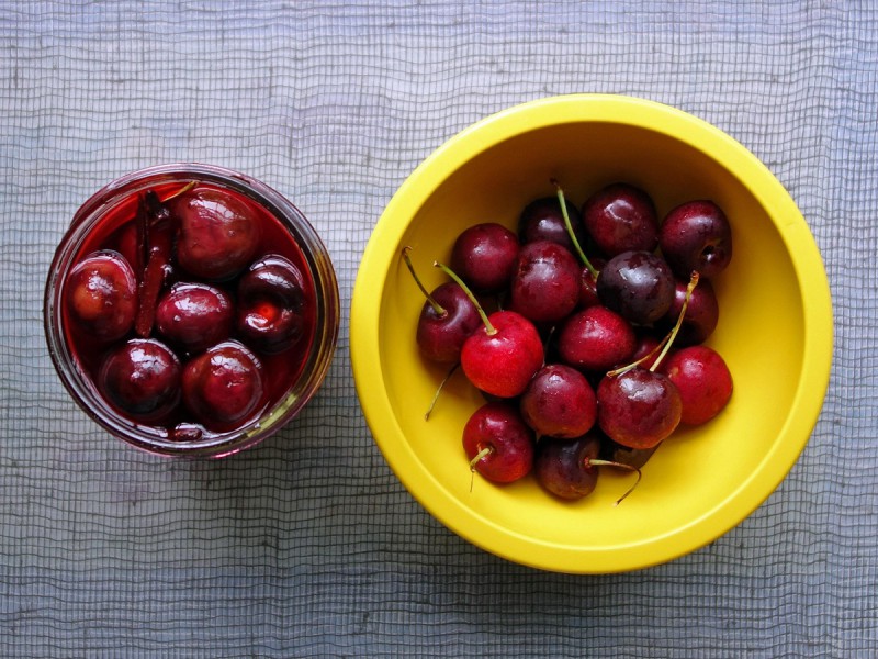 Sweet Spiced Pickled Cherries