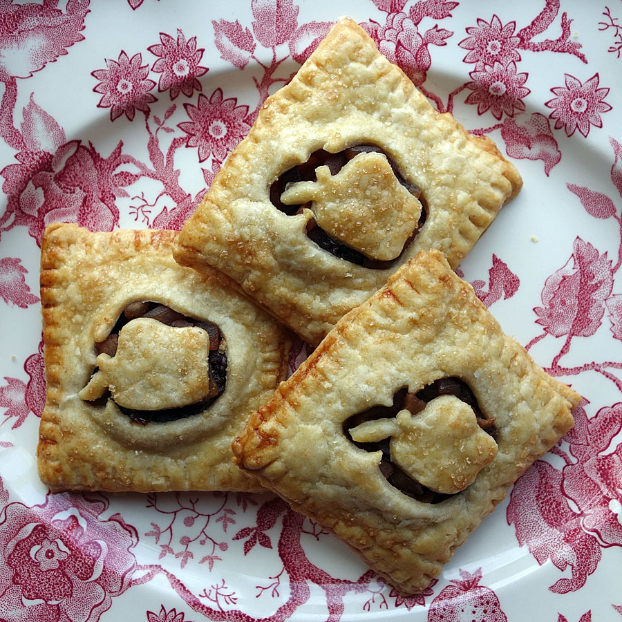 Jackie Gordon Singing Chef - Hand Pies Are Hangout-Wise